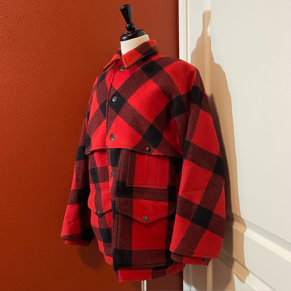 C.C Filson Men’s Vintage Mackinaw Cruiser Red Buffalo Plaid Wool Garment Coat - Picture 1 of 8